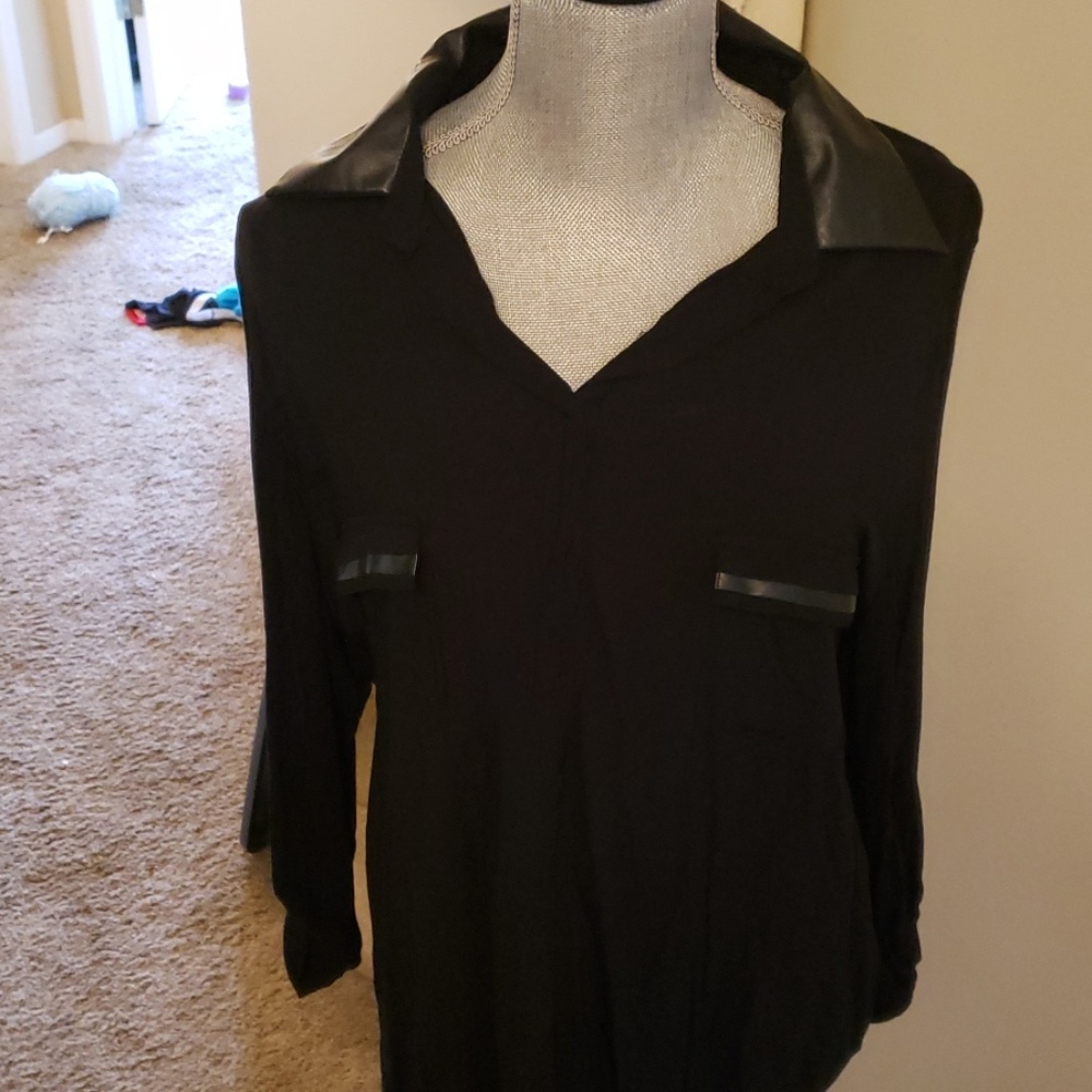 Black shirt